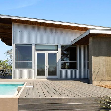 Lazo House - Riverfront With Overlooking Llano River Eksteriør bilde