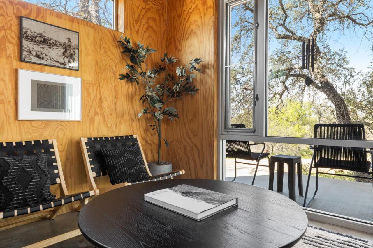 Lazo House - Riverfront With Overlooking Llano River Eksteriør bilde