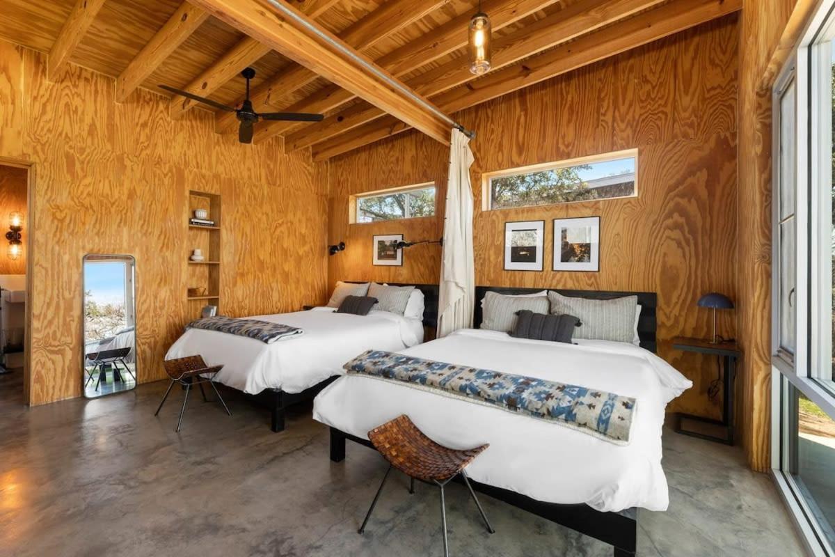 Lazo House - Riverfront With Overlooking Llano River Eksteriør bilde